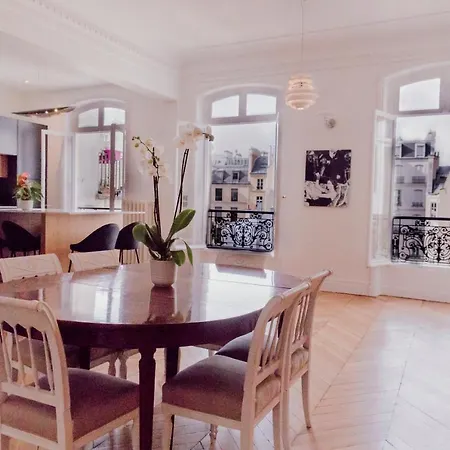 Luxueux Duplex Elysees Lejlighed