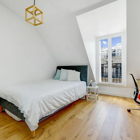 Apartment Luxueux Duplex Elysees