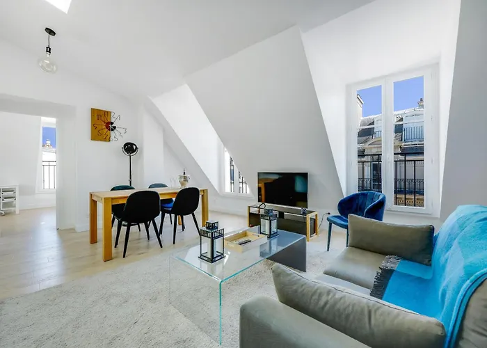 Luxueux Duplex Elysees Apartamento *