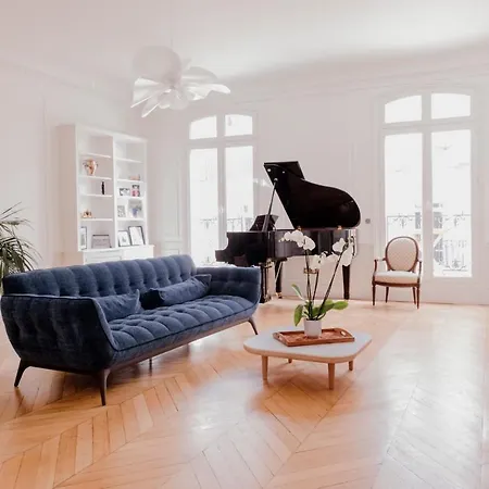 아파트 Luxueux Duplex Elysees 240m2